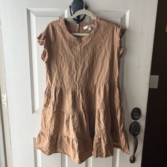 Adyson Parker Tiered Ruffle Linen Dress - Picture 2 of 4